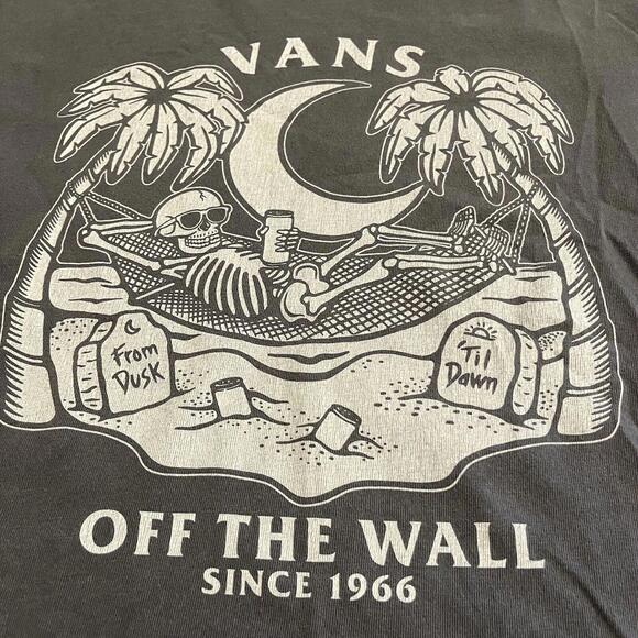 Vans Off The Wall Skeleton Tee Halloween Vintage Look Soft From Dusk TIL Dawn - Picture 2 of 5